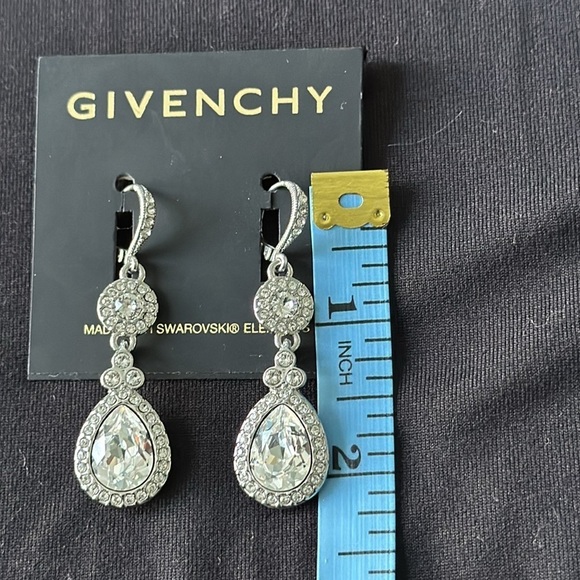 Givenchy Glamorous Pave 3 tier drop crystal pierced earrings NWT Swarovski - Picture 8 of 12